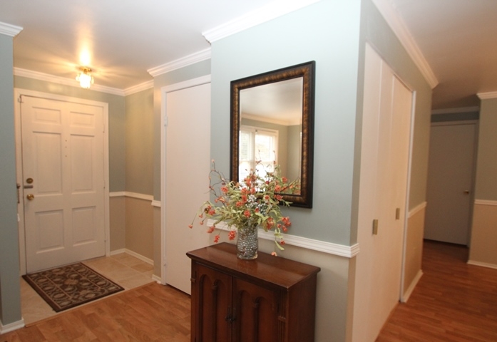 713 South Rambler Road Muncie, IN 47304 - Photo 3 of 29