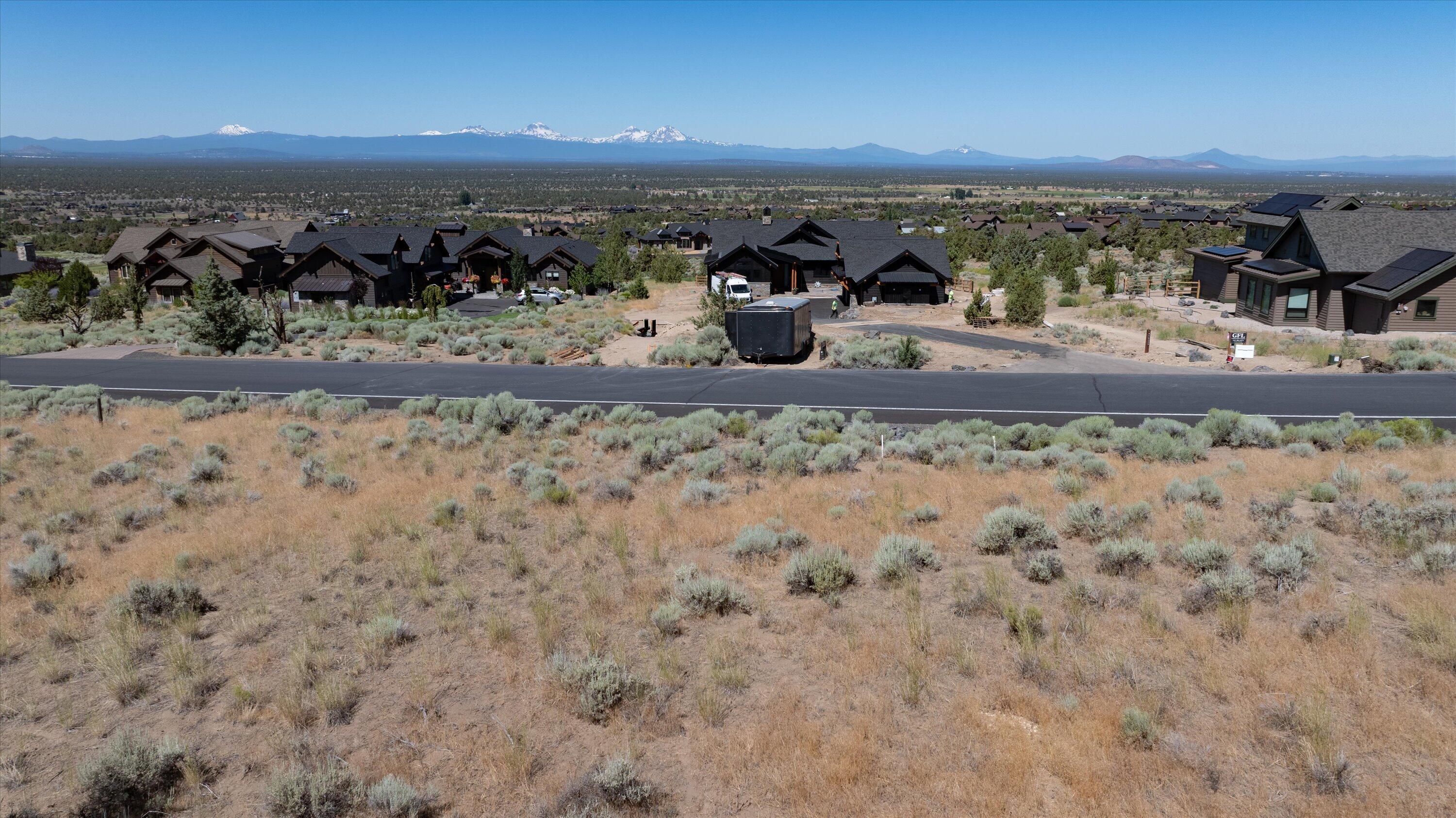 South W Brasada Ranch Road, Unit HOMESITE 142 Powell Butte, OR 97753 - Photo 7 of 10 14-20250711 JILL ROSELL-14