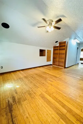 $1,300 | 21000 McGager Drive, New Caney, TX 77357