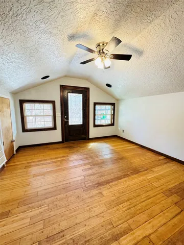 $1,300 | 21000 McGager Drive, New Caney, TX 77357