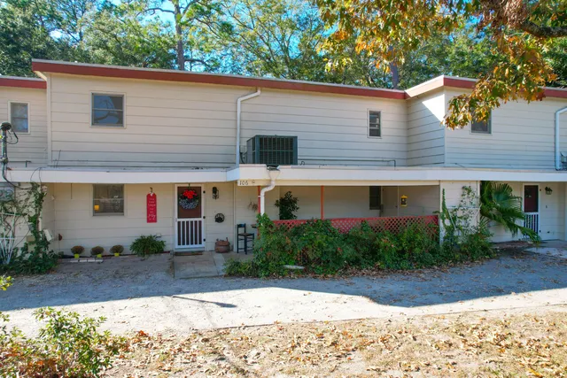 $1,200,000 | 102 Candlelite Path, Unit 102 104 106 108, Summerville, SC 29483