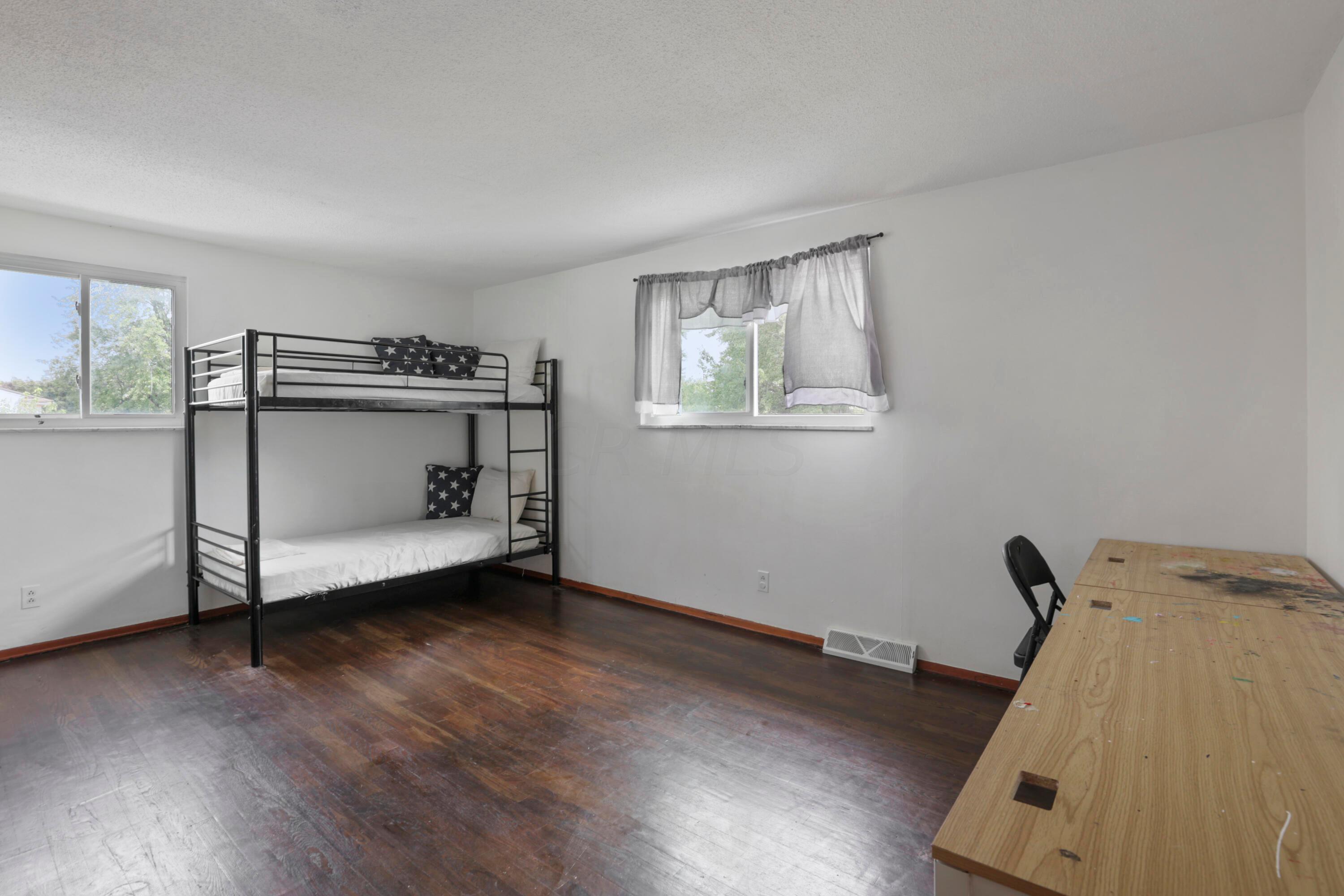 2182 Balmoral Road Columbus, OH 43229 - Photo 36 of 54 0N4A0029
