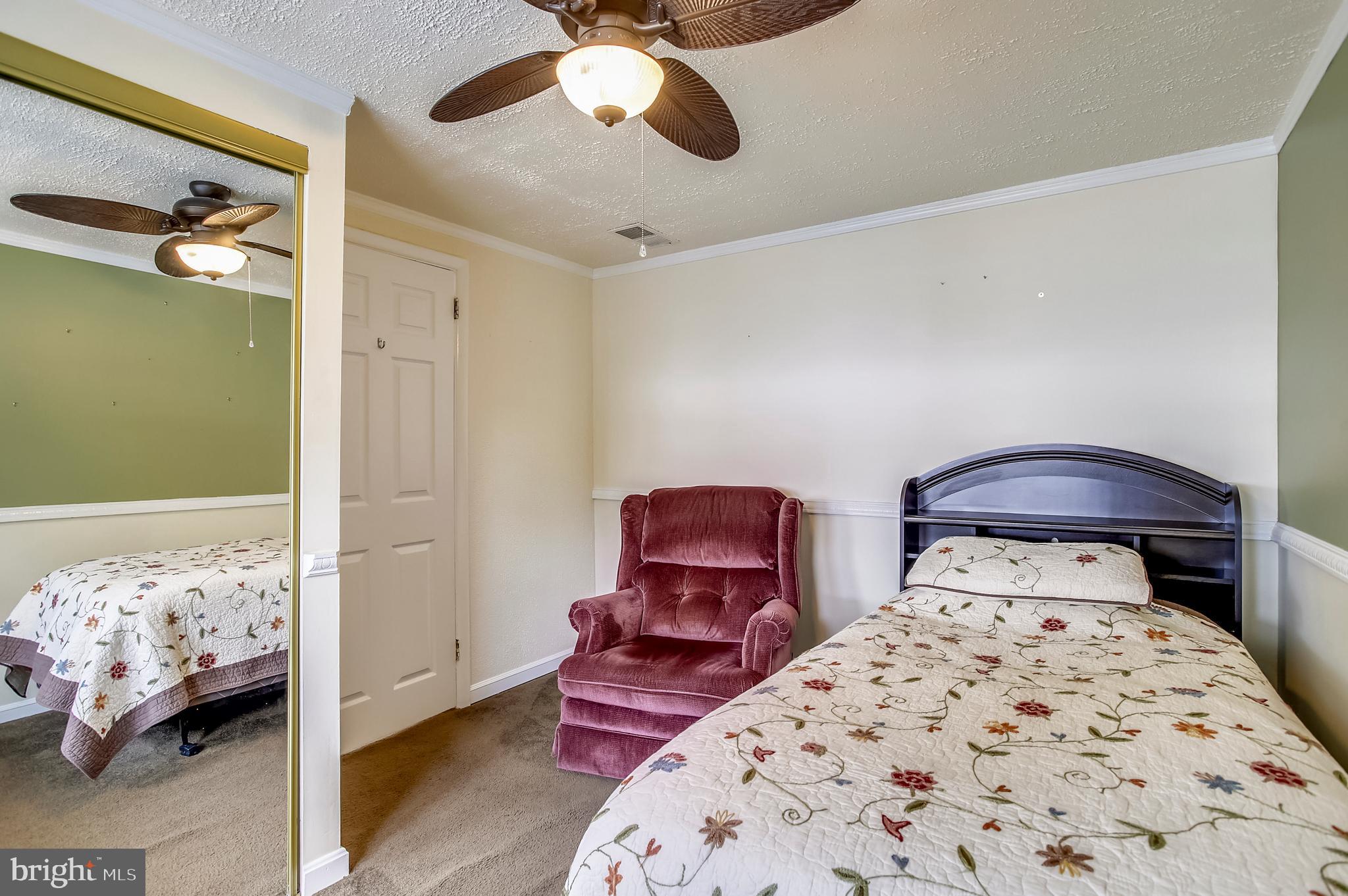 933 Starbit Road Baltimore, MD 21286 - Photo 31 of 37 Gallery Image 31