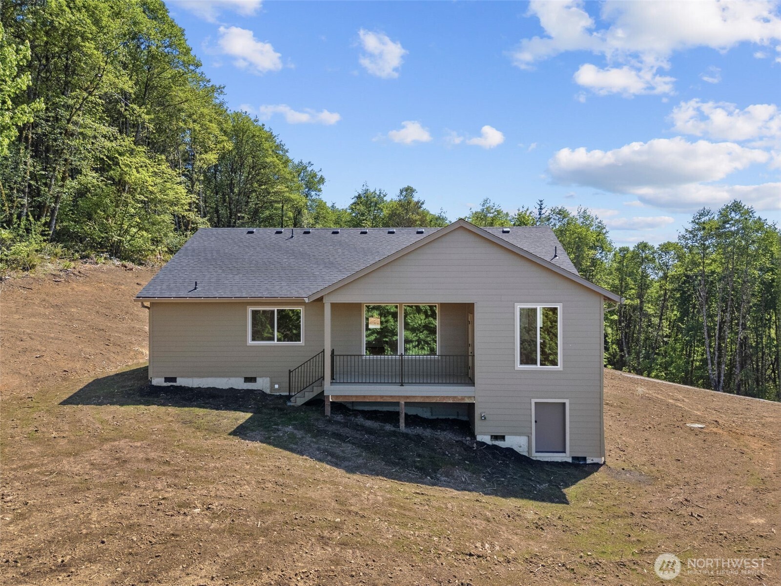 254 Windy Ridge Drive Longview, WA 98632 - Photo 5 of 27 a view of a house with a yard