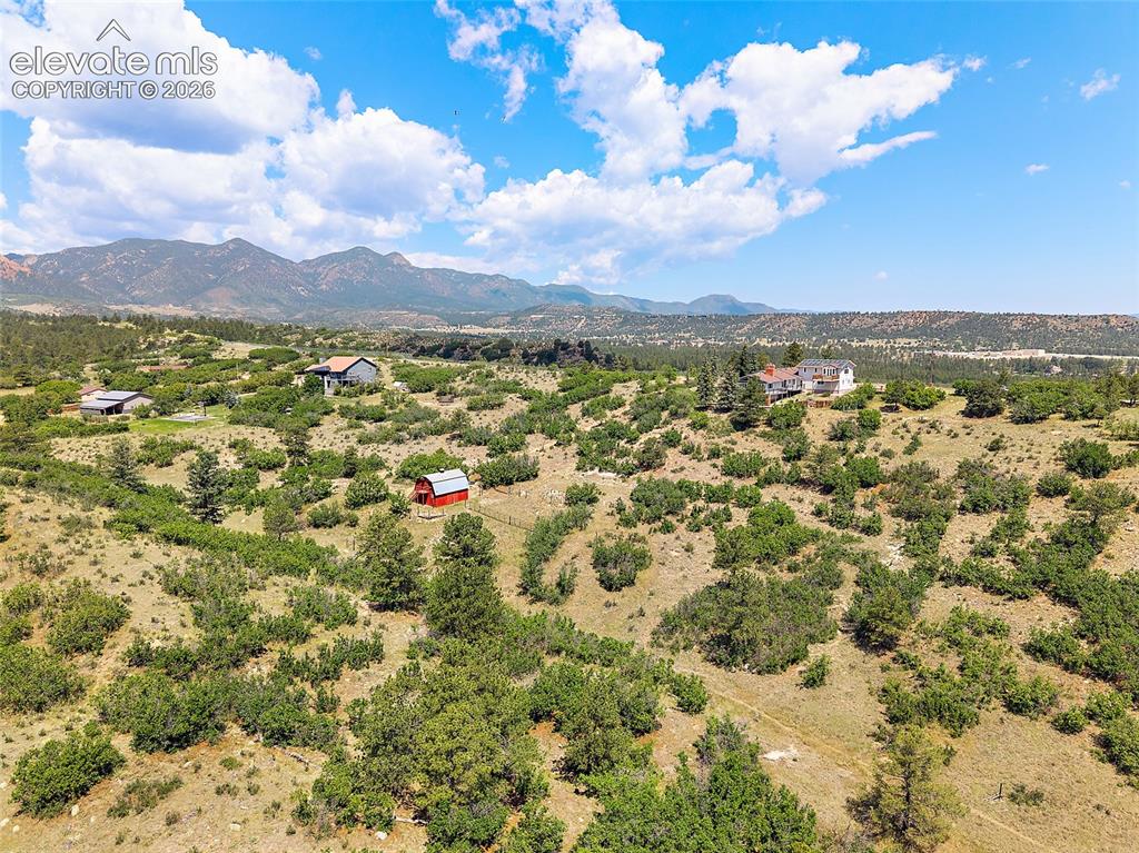 8475 Red Spring Valley Road Colorado Springs, CO 80919 - Photo 5 of 50