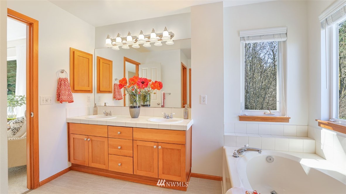 6035 Southeast 2nd Court Renton, WA 98059 - Photo 20 of 35