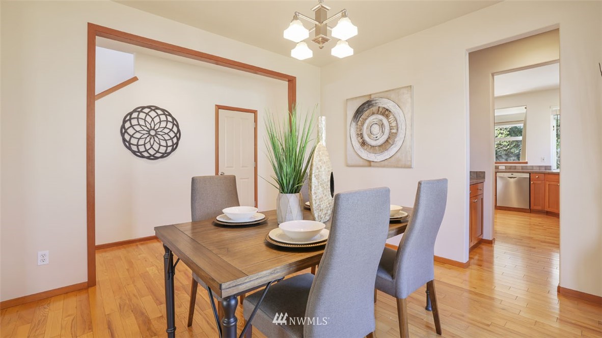 6035 Southeast 2nd Court Renton, WA 98059 - Photo 6 of 35