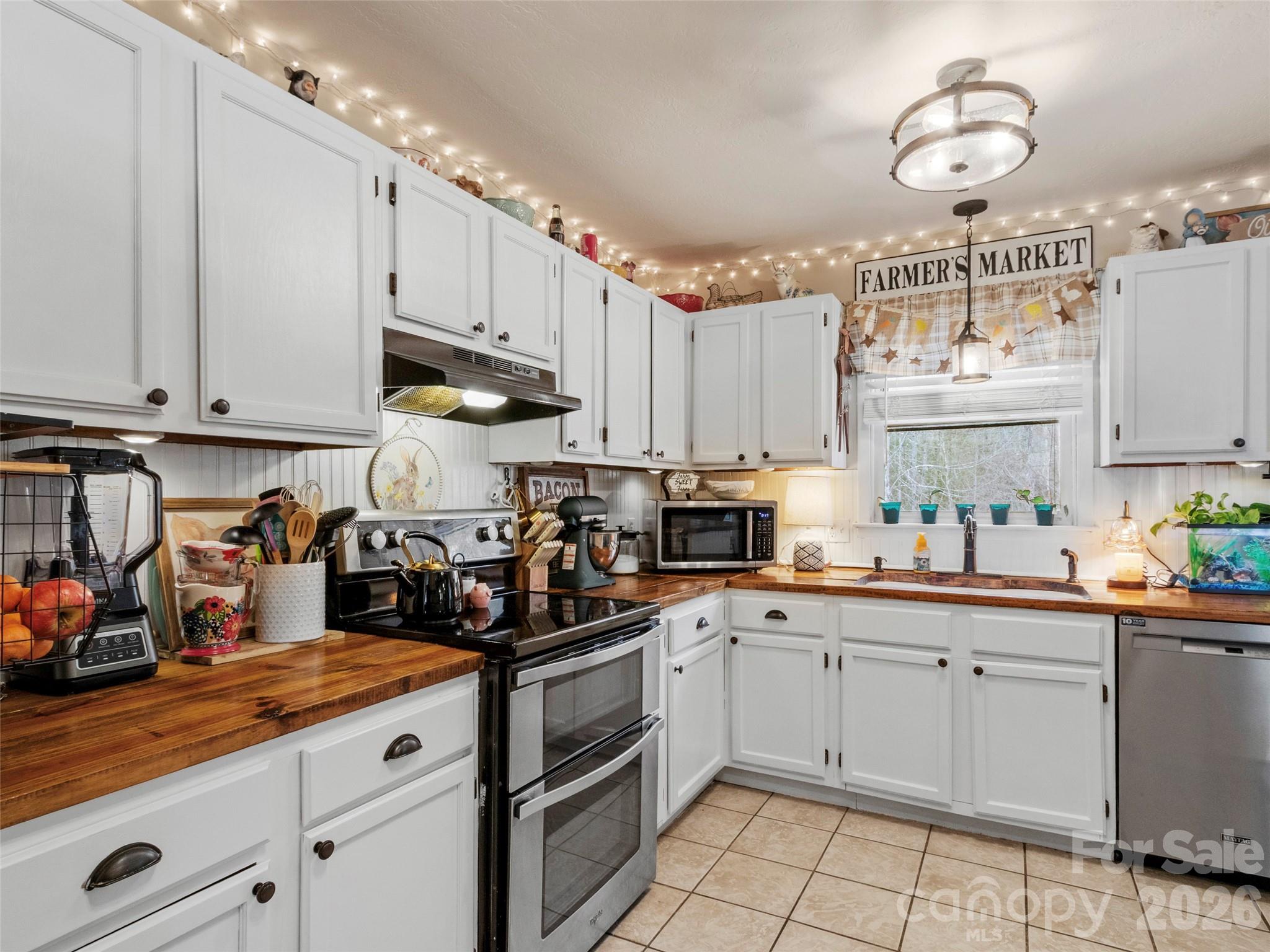 101 Hunters Ridge Road Burnsville, NC 28714 - Photo 15 of 36