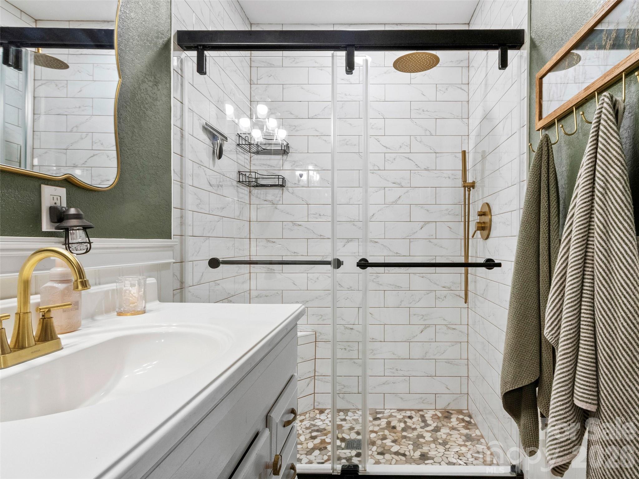 101 Hunters Ridge Road Burnsville, NC 28714 - Photo 21 of 36