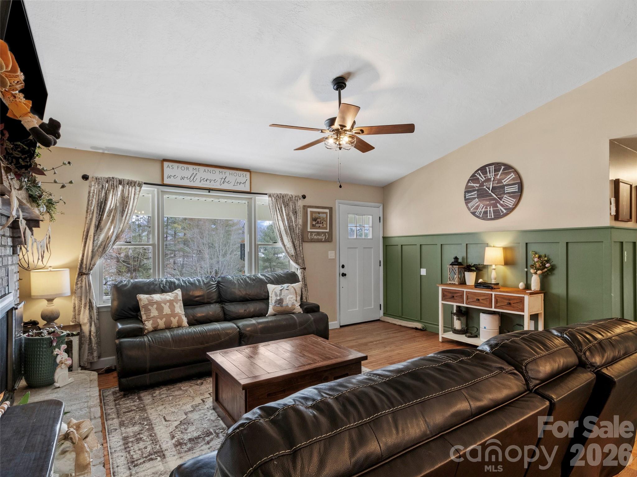 101 Hunters Ridge Road Burnsville, NC 28714 - Photo 6 of 36