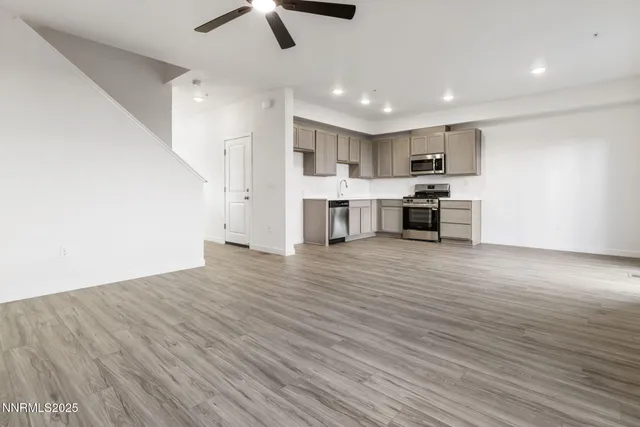 $387,900 | 246 Green Lane, Dayton, NV 89403