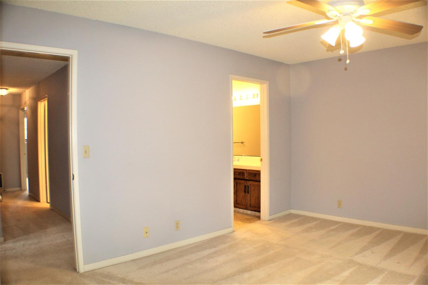134 Nissen Road, Unit 4 Salinas, CA 93901 - Photo 11 of 25 Gallery Image 11