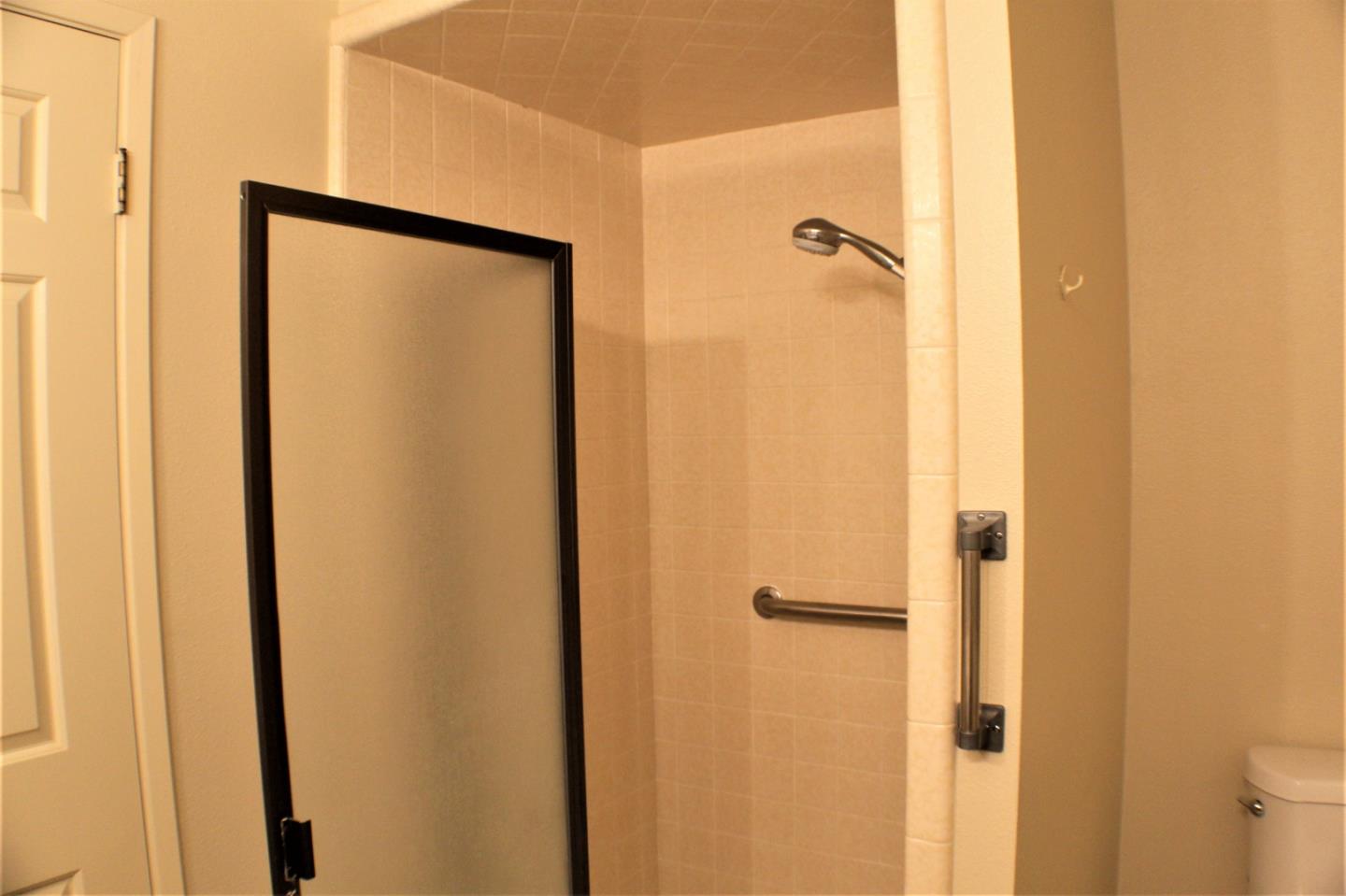 134 Nissen Road, Unit 4 Salinas, CA 93901 - Photo 13 of 25 Gallery Image 13