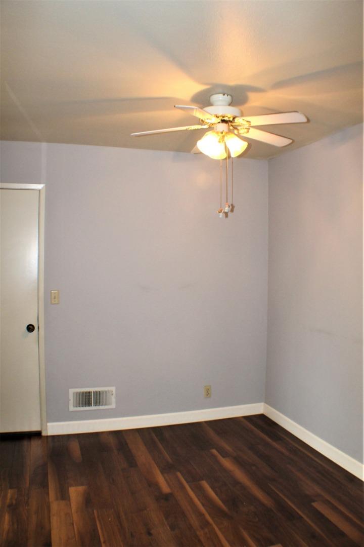 134 Nissen Road, Unit 4 Salinas, CA 93901 - Photo 8 of 25 Gallery Image 8