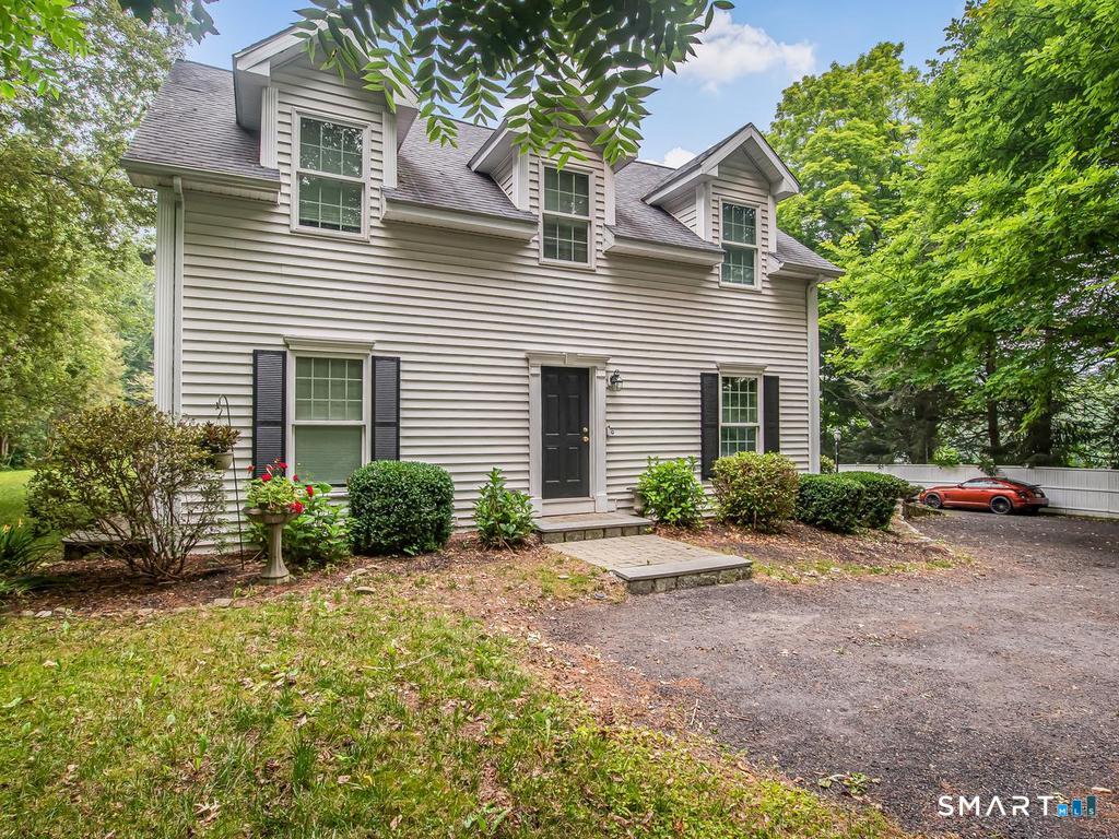 957 Roxbury Road Southbury, CT 06488 - Photo 38 of 39 Gallery Image 38