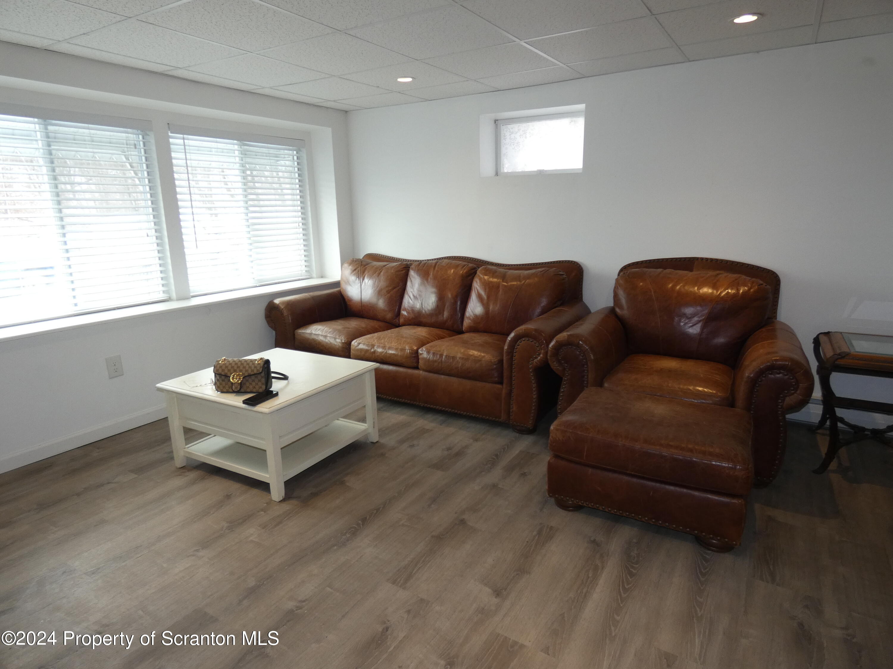 607 3rd Avenue, Unit LOWER LEVEL) Scranton, PA 18505 - Photo 26 of 45 P1030730