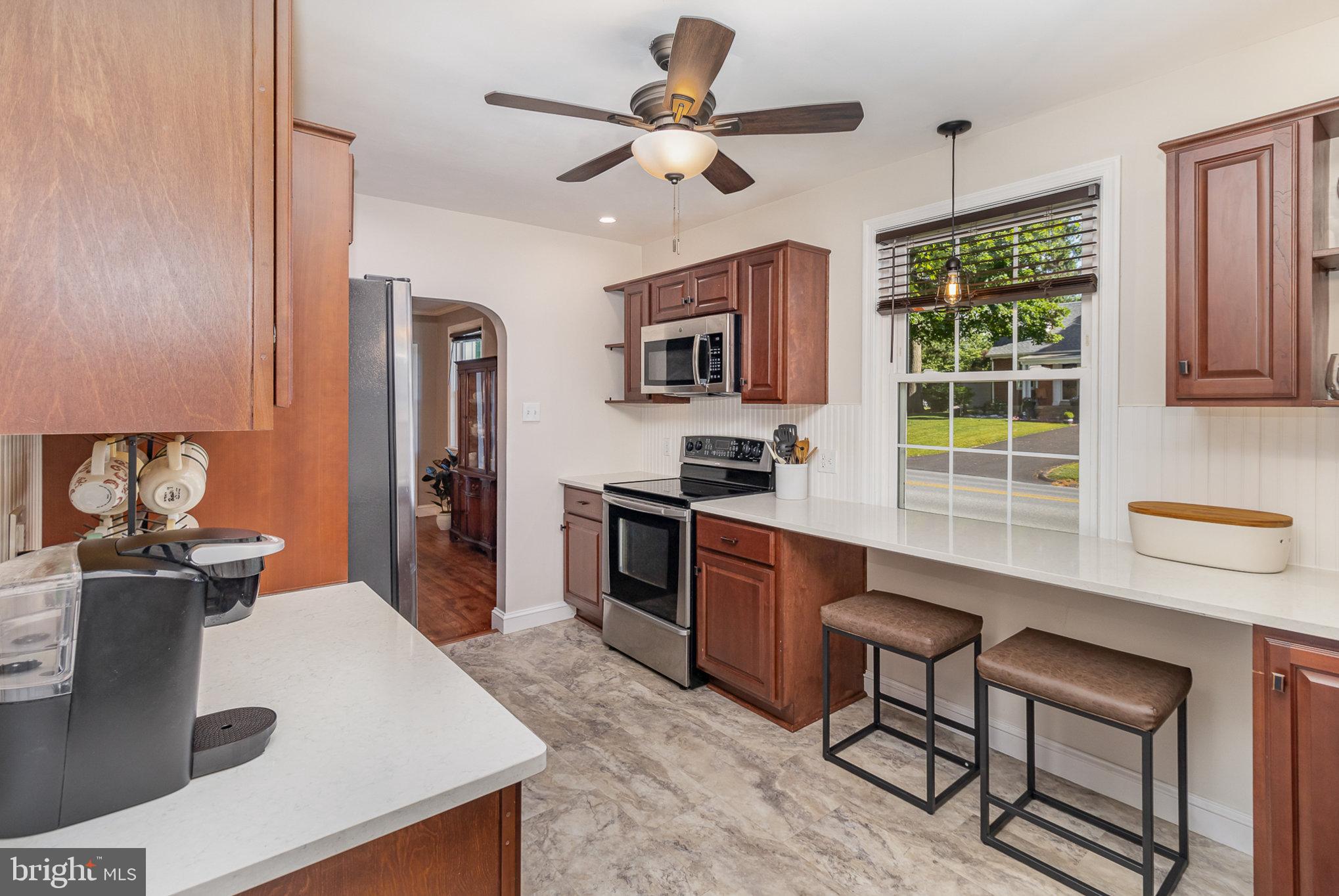 16 Landis Valley Road Lititz, PA 17543 - Photo 8 of 31 Kitchen