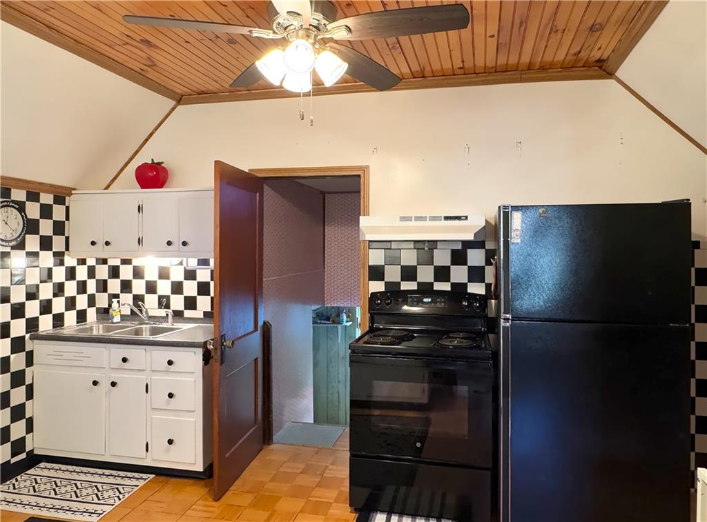 724 Ridge Road Ambridge, PA 15003 - Photo 8 of 33 Gallery Image 8