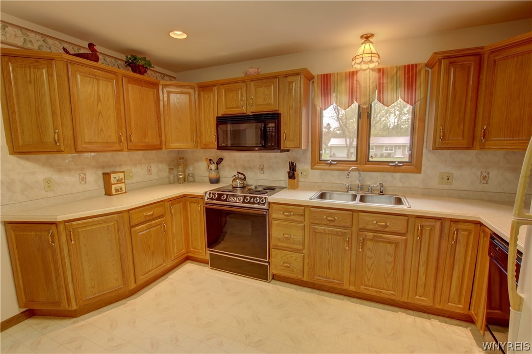 500 Ostrander Road East Aurora, NY 14052 - Photo 10 of 48