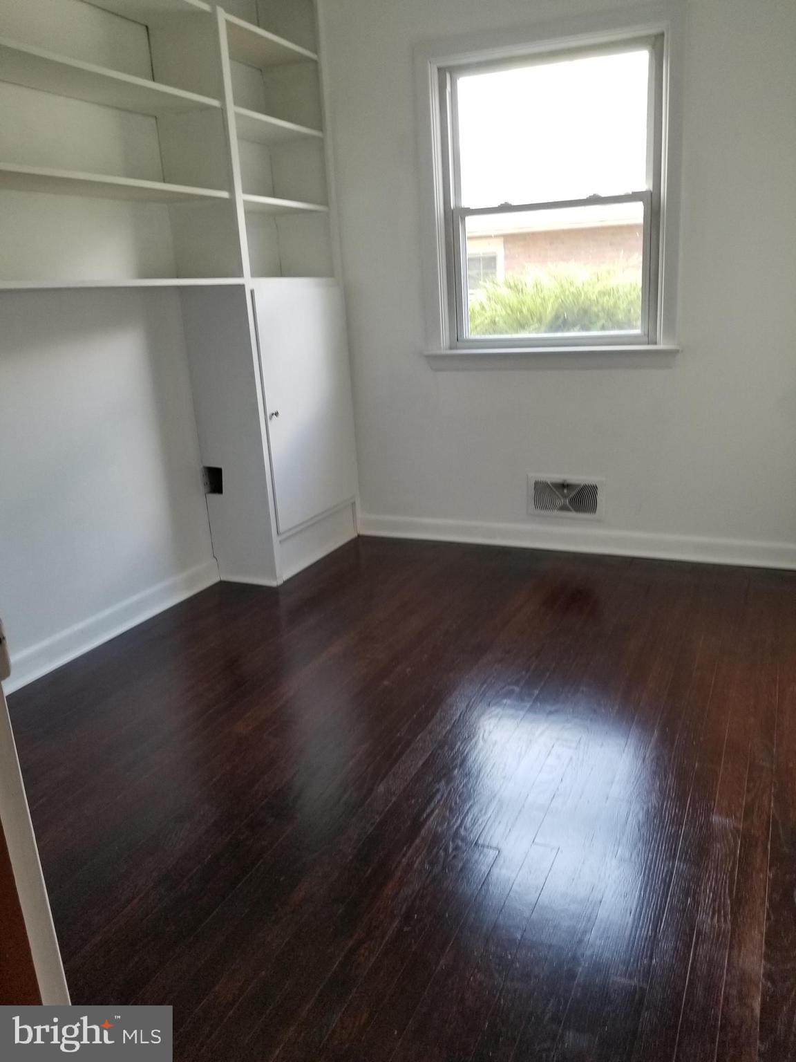 12 Georgetown Road Walkersville, MD 21793 - Photo 11 of 21 Bedroom2