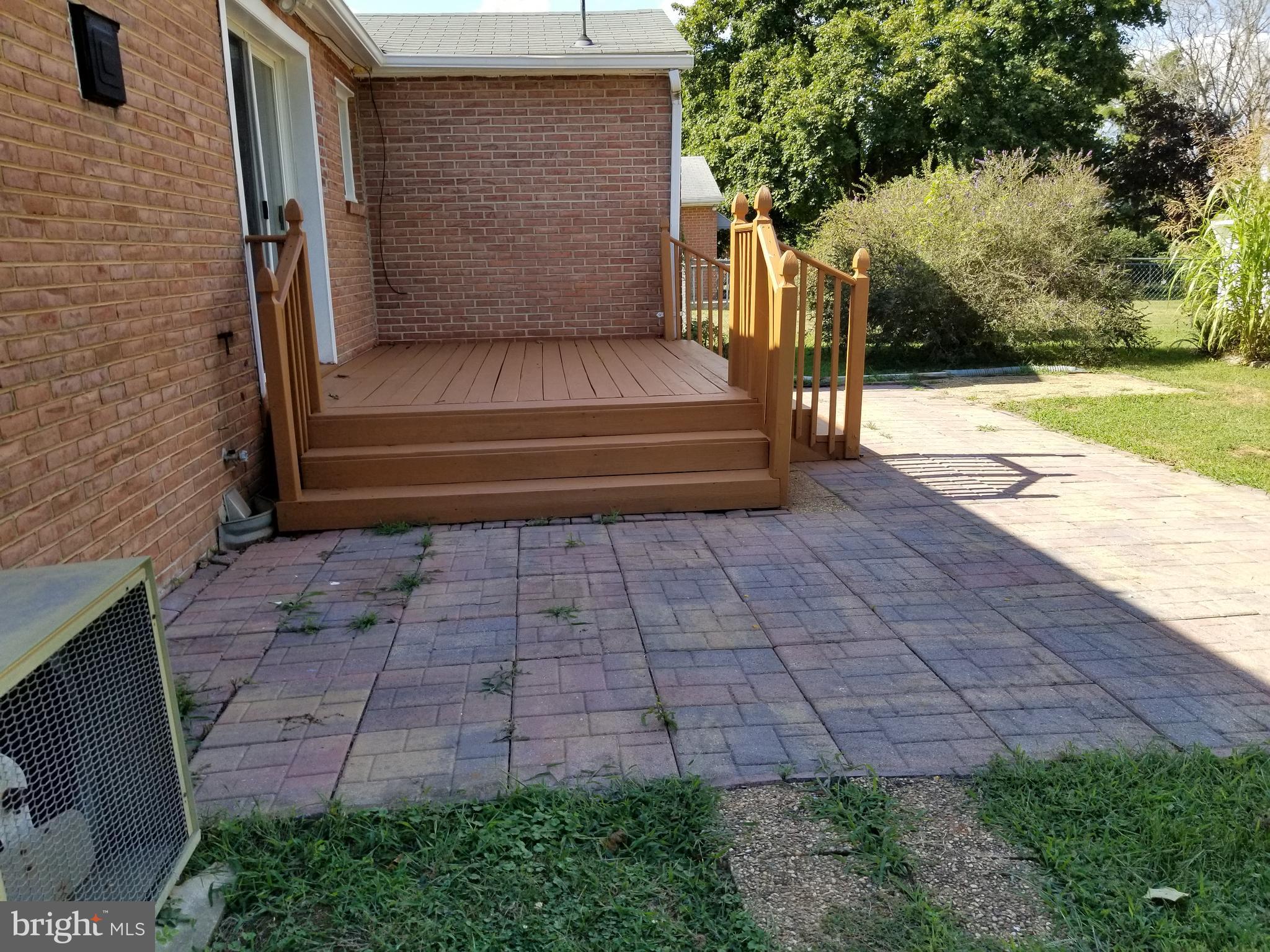 12 Georgetown Road Walkersville, MD 21793 - Photo 19 of 21 Deck and patio