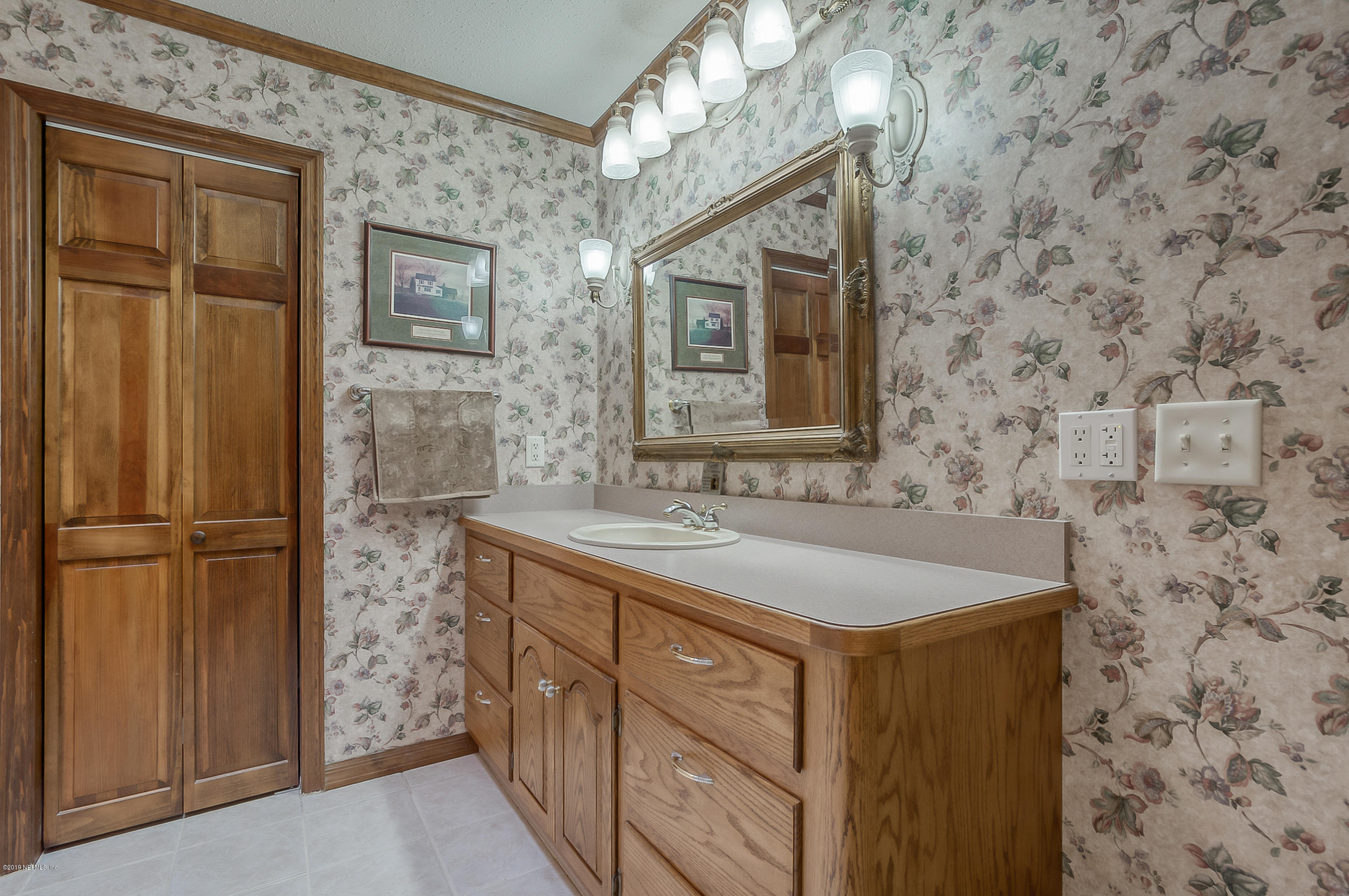 13067 Yellow Bluff Road Jacksonville, FL 32226 - Photo 29 of 59 Master Bathroom 3