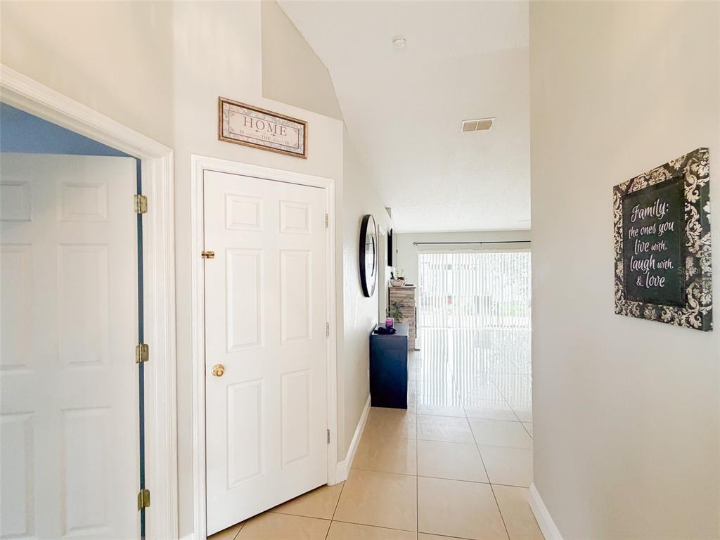 503 Everest Way Kissimmee, FL 34758 - Photo 4 of 25