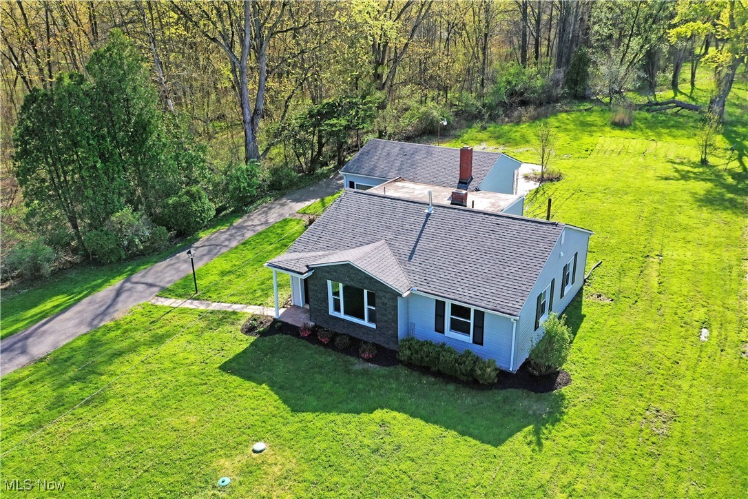 2096 Stillwagon Road Southeast Warren, OH 44484 - Photo 39 of 50 Aerial view featuring a wooded view