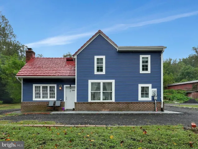 a house that has a lot of windows in it