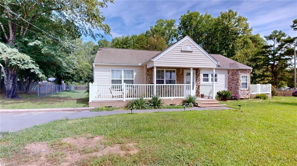 1630 Community Road Lexington, NC 27295 - Photo 3 of 26