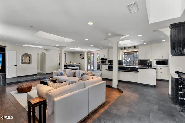 $2,099,000 | 3181 Goldenspur Drive, Camarillo, CA 93010