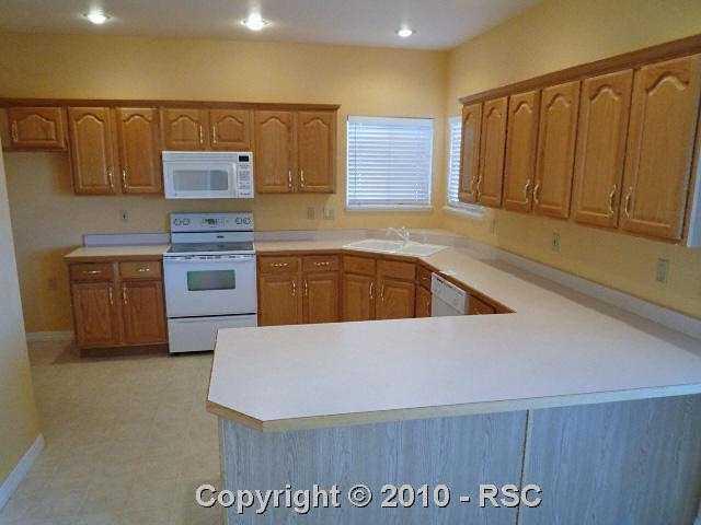 11390 Calgary Road Peyton, CO 80831 - Photo 3 of 16