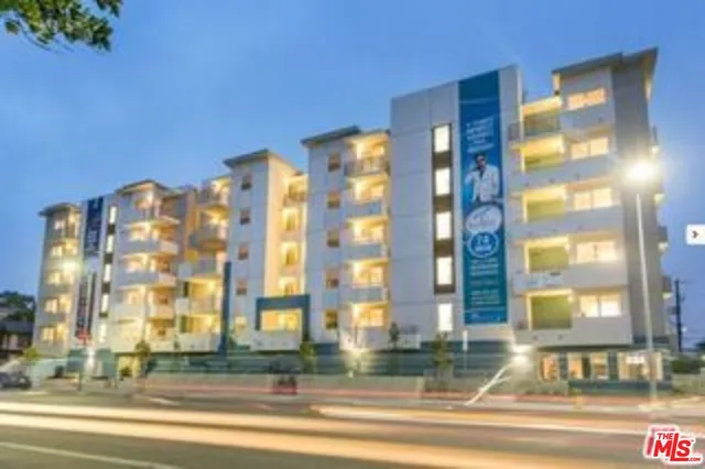 $3,200 | 436 South Virgil Avenue, Unit 503, Los Angeles, CA 90020