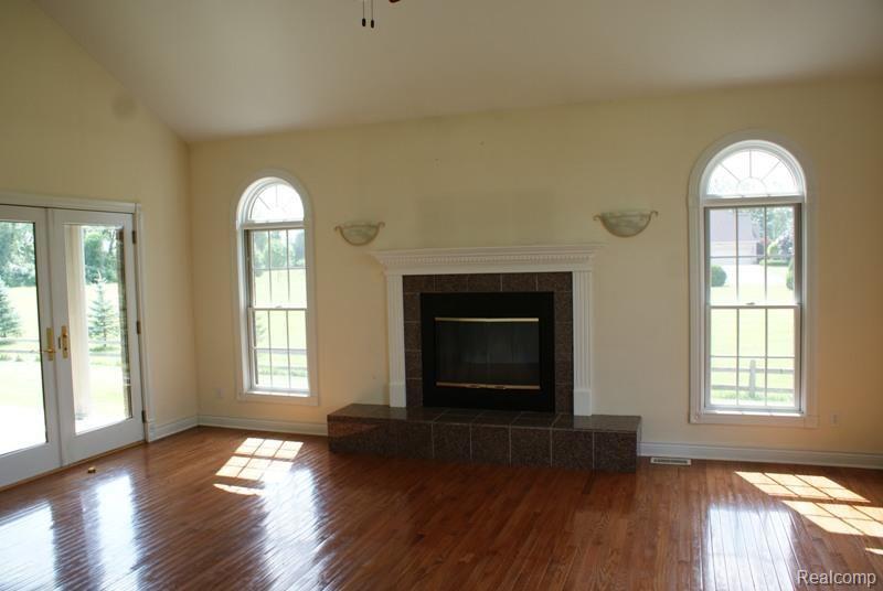 5575 Lynd Road Marlette, MI 48453 - Photo 12 of 37 DSC09566.jpg
