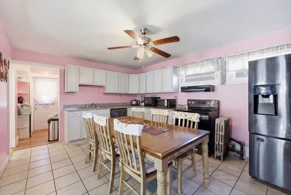 $330,000 | 171 State Street, Chicopee, MA 01013