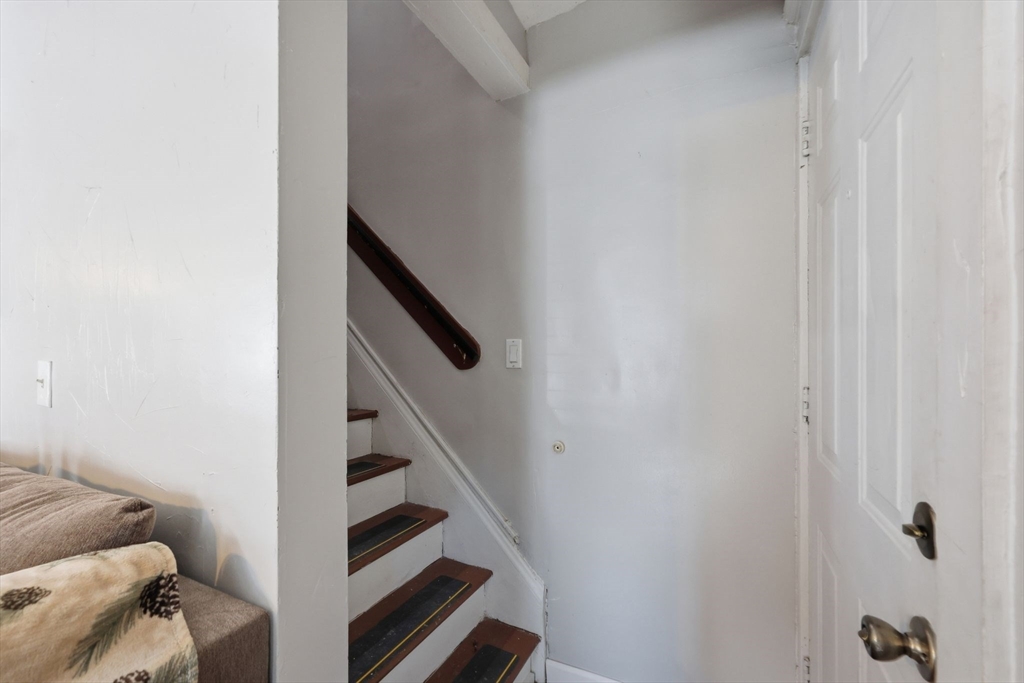 171 State Street Chicopee, MA 01013 - Photo 26 of 40