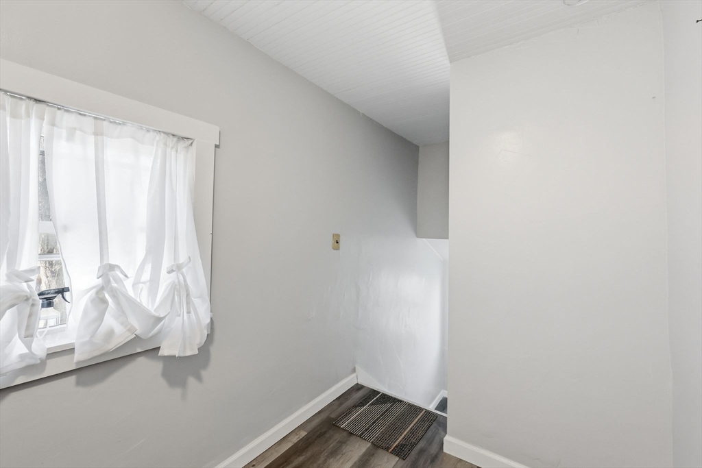 171 State Street Chicopee, MA 01013 - Photo 27 of 40