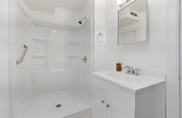 $330,000 | 171 State Street, Chicopee, MA 01013