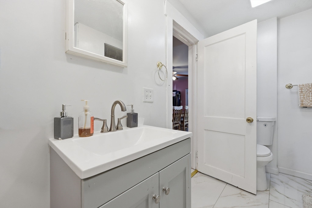 171 State Street Chicopee, MA 01013 - Photo 35 of 40