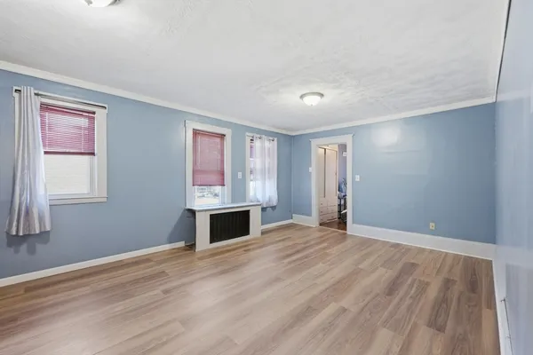 $330,000 | 171 State Street, Chicopee, MA 01013