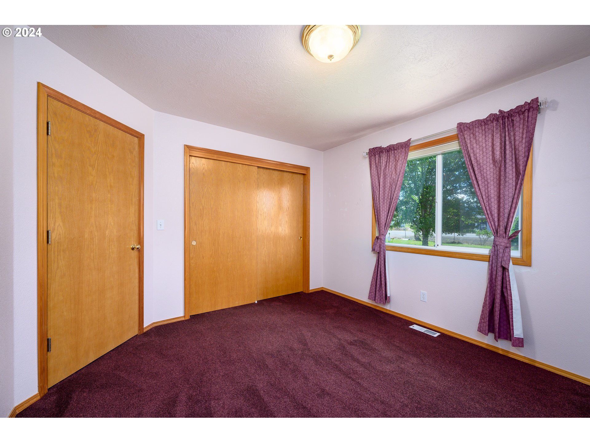 48420 Southwest Hebo Road Grand Ronde, OR 97347 - Photo 23 of 48 a view of an empty room with a window