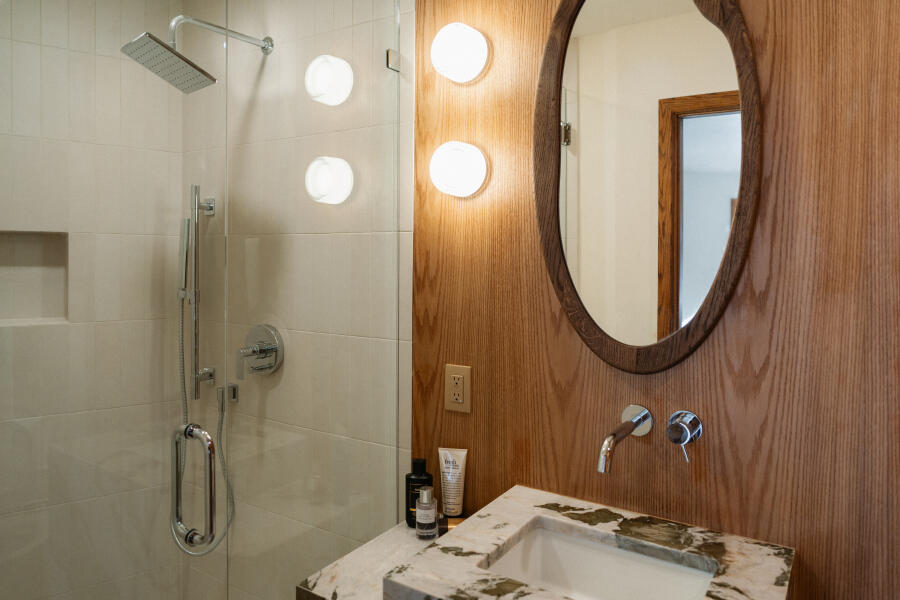 208 Georginia Road, Unit A Ketchum, ID 83340 - Photo 34 of 58 Bathroom 1