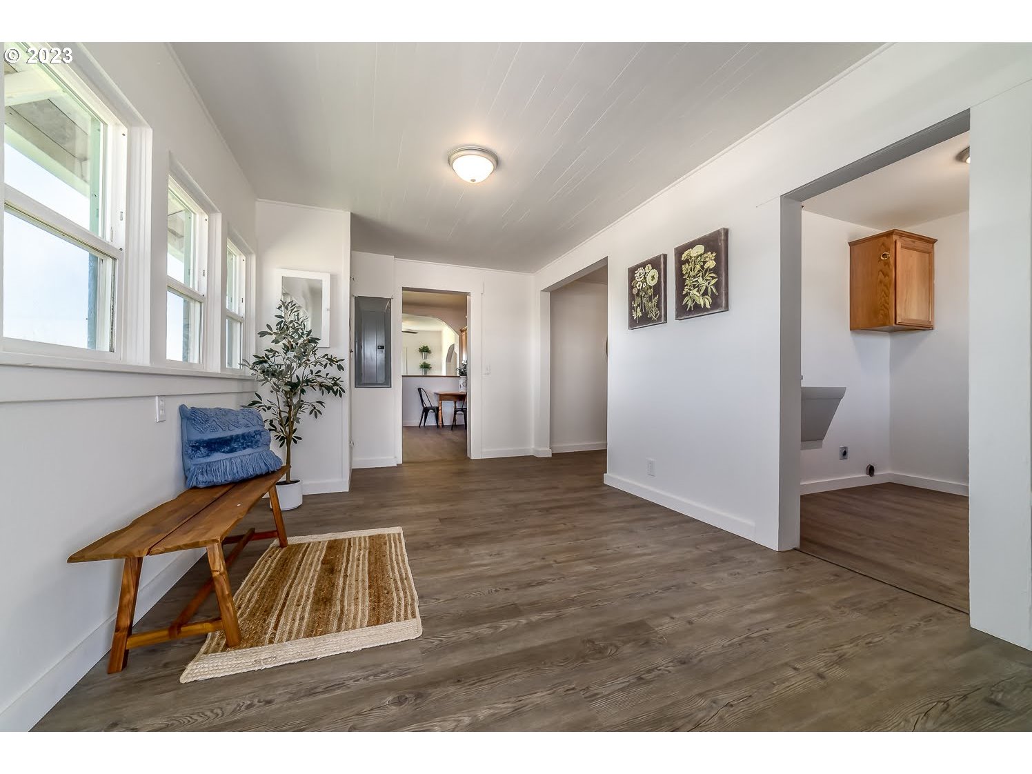 89780 Green Hill Road Eugene, OR 97402 - Photo 22 of 48 a living room with furniture and a wooden floor