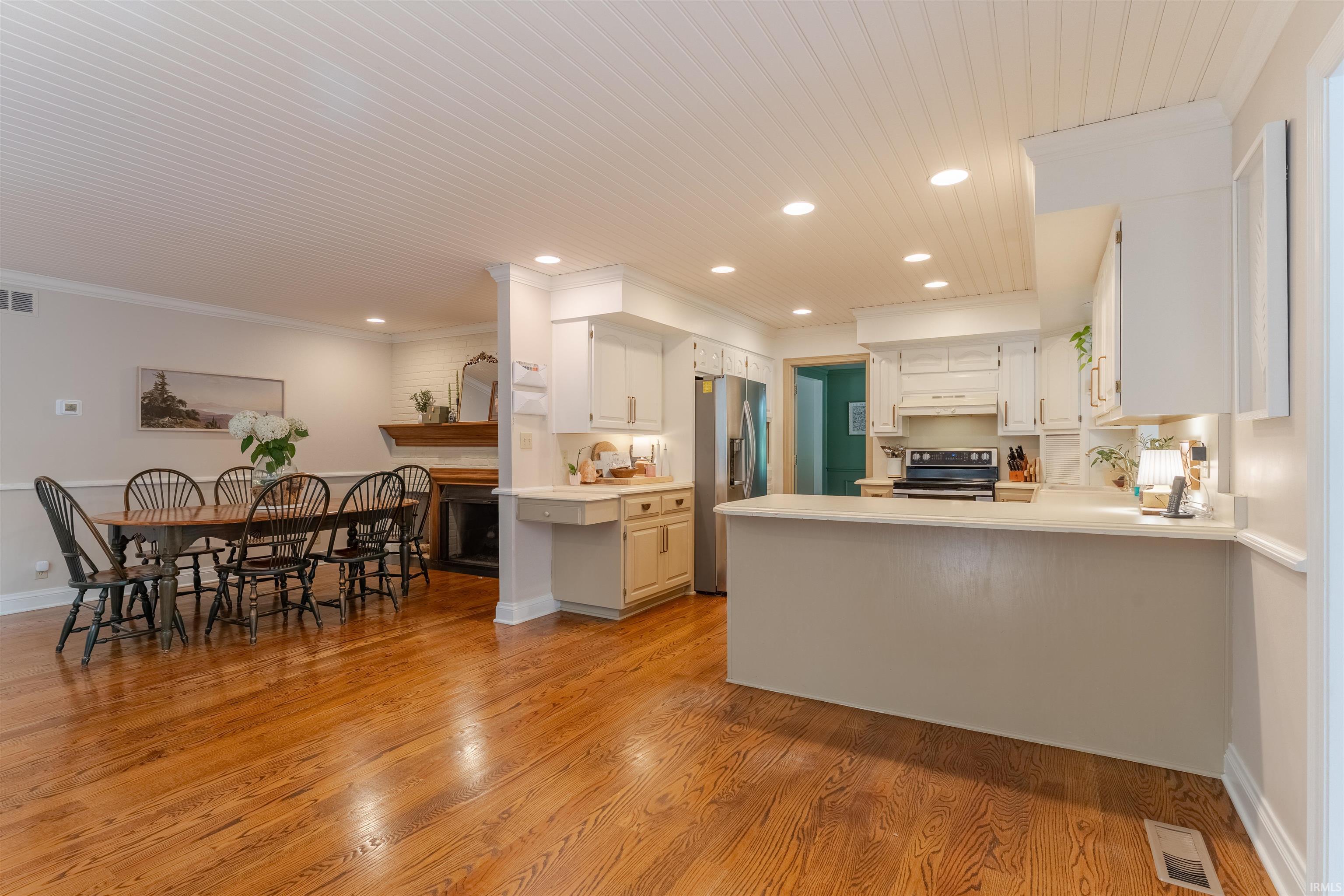 4001 Wood Castle Road Evansville, IN 47711 - Photo 12 of 50
