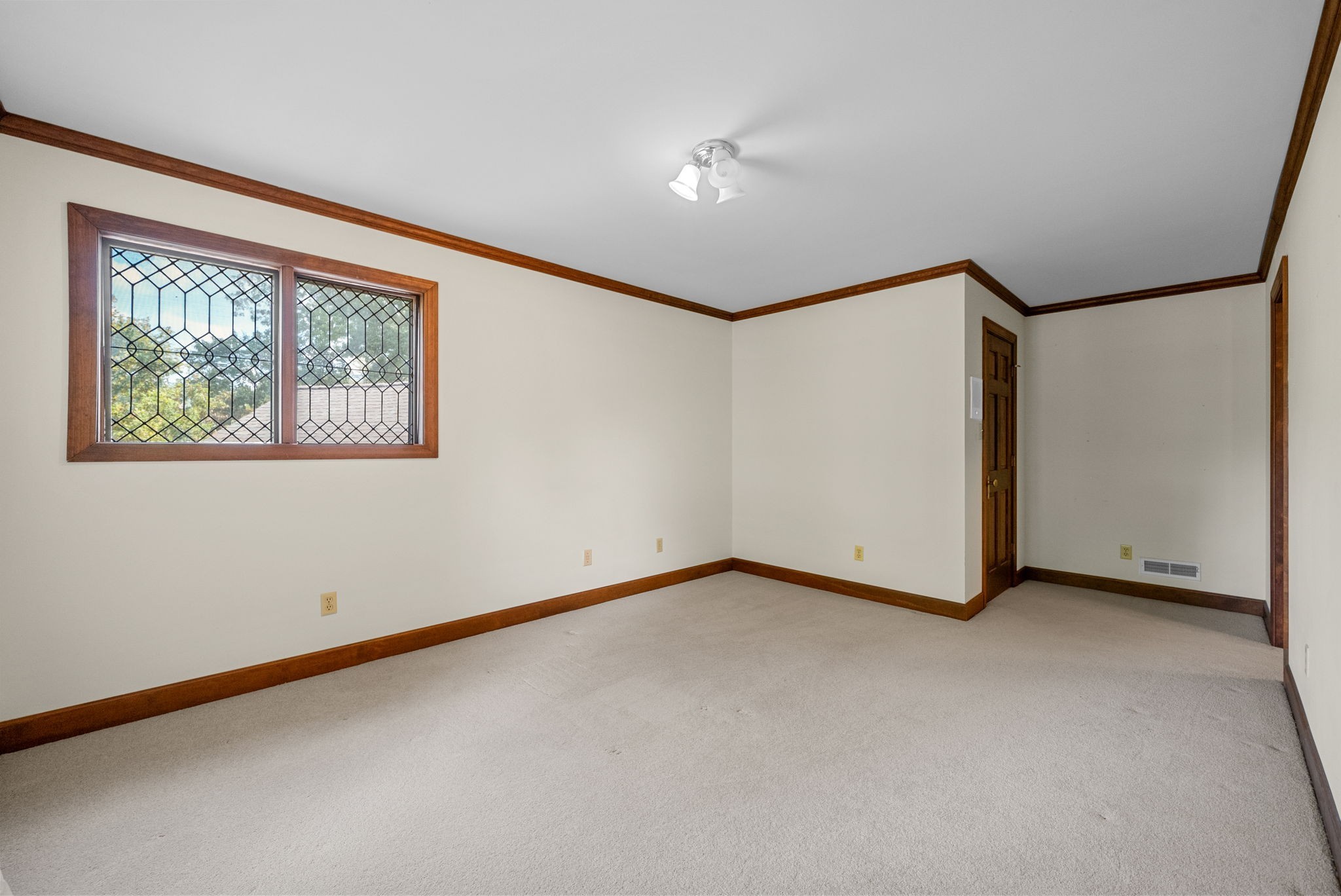 3058 Cox Mill Road Hopkinsville, KY 42240 - Photo 36 of 60 a view of an empty room with a window