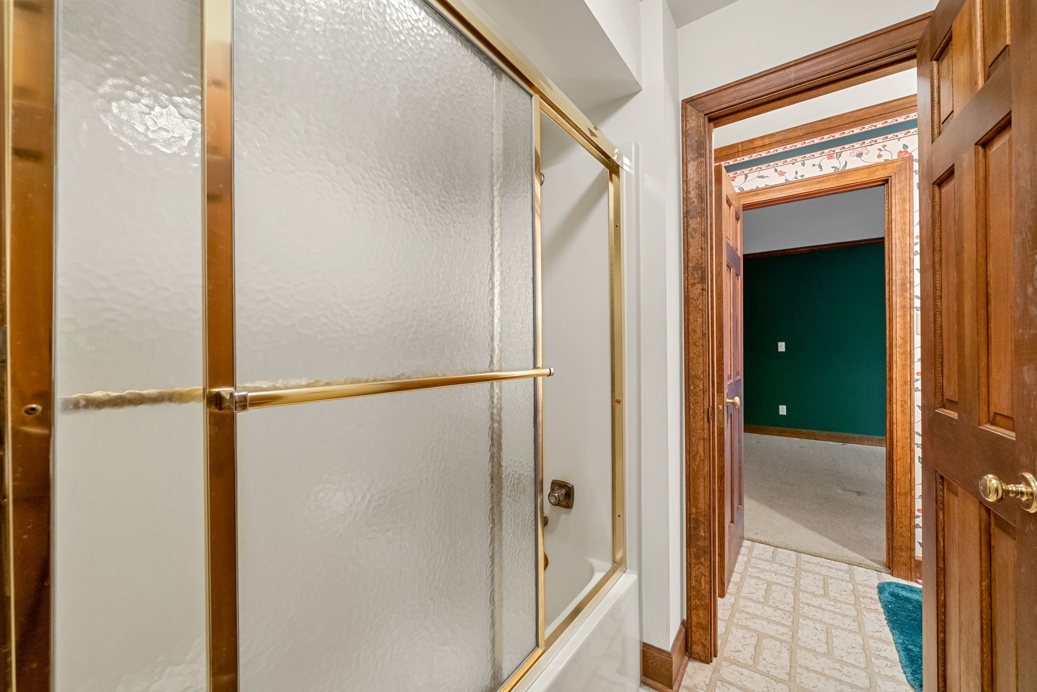 3058 Cox Mill Road Hopkinsville, KY 42240 - Photo 38 of 60 a view of a bathroom