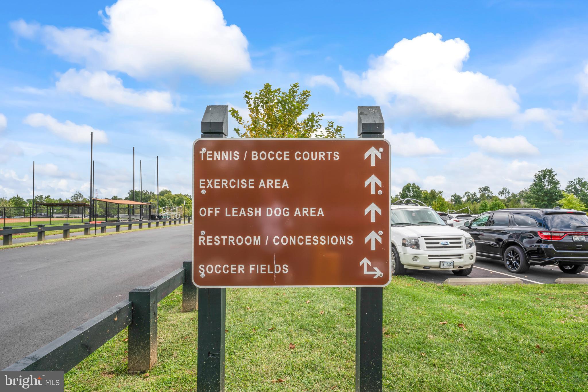 20364 Newfoundland Square Ashburn, VA 20147 - Photo 68 of 68 a view of outdoor space with sign board