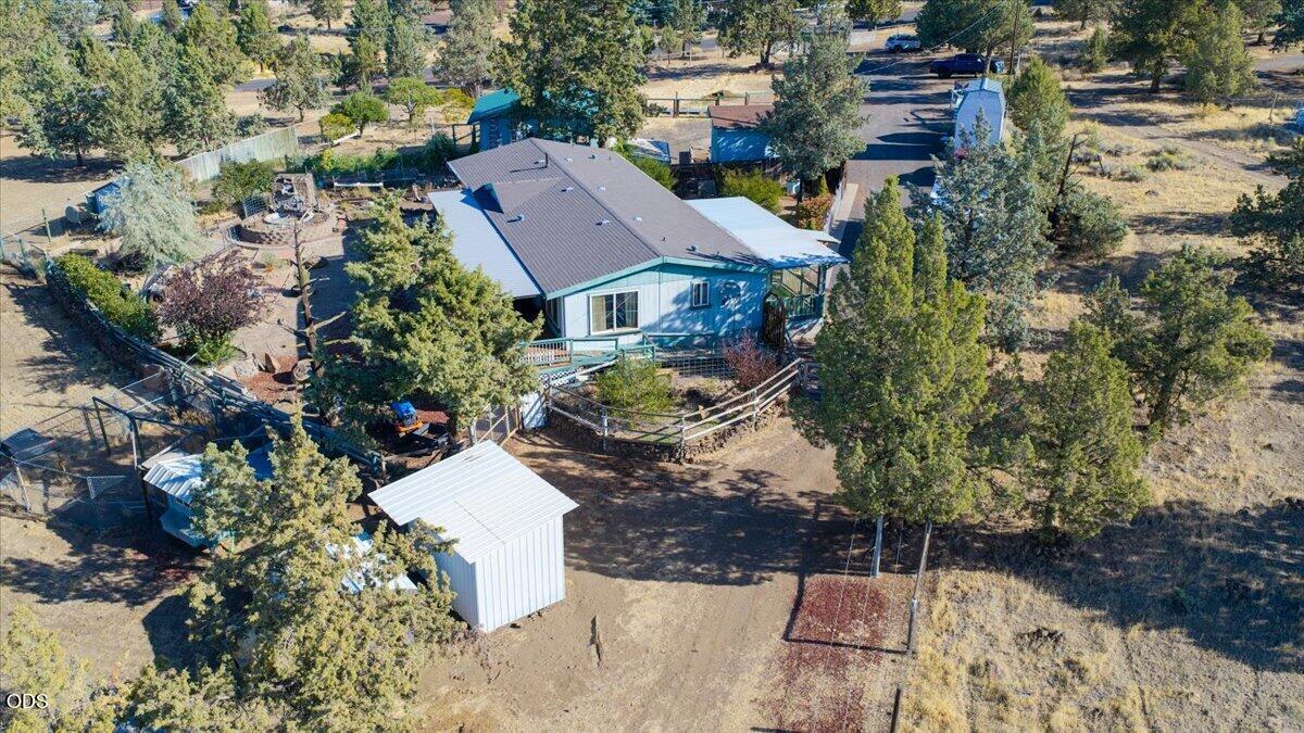 8659 Southwest Shad Road Terrebonne, OR 97760 - Photo 1 of 41 Gallery Image 1