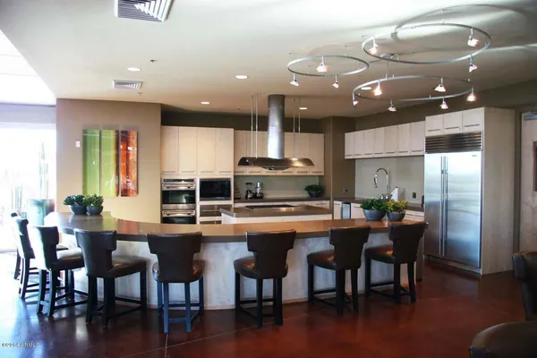 $4,600 | 3607 East Salter Drive, Phoenix, AZ 85050