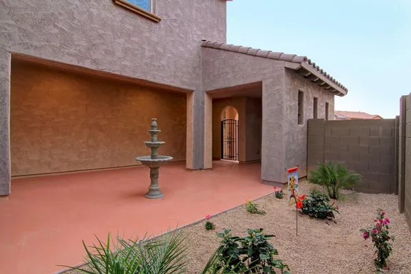 $4,600 | 3607 East Salter Drive, Phoenix, AZ 85050